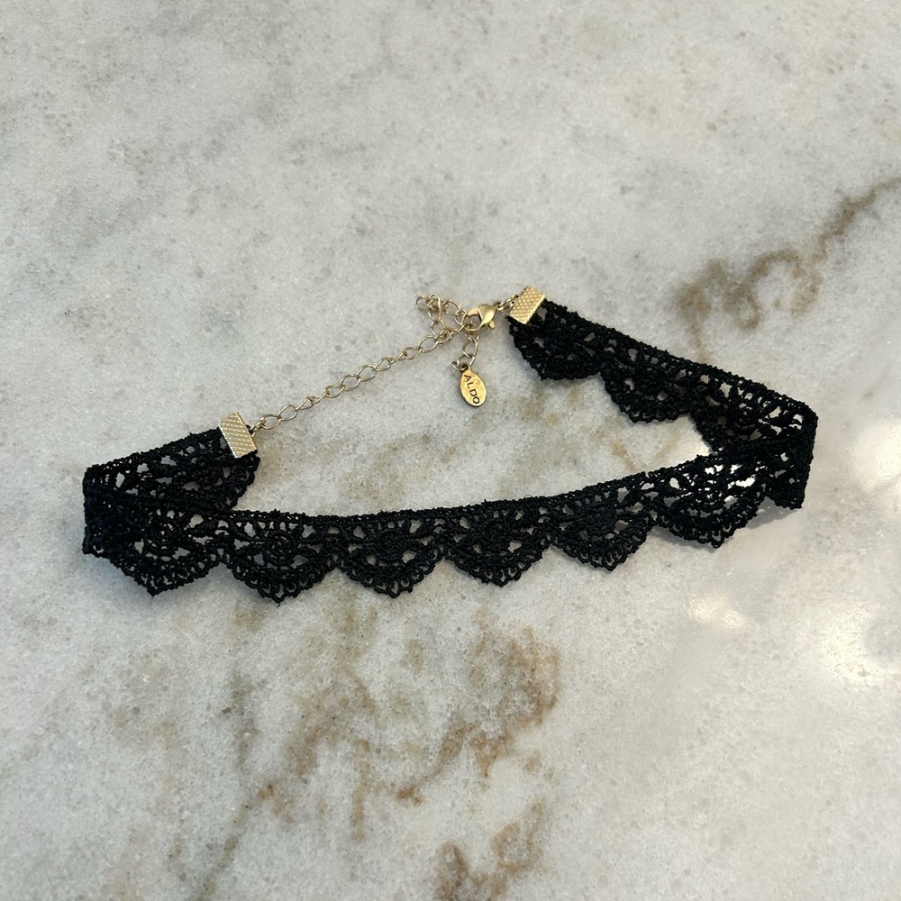 Black Lace Choker